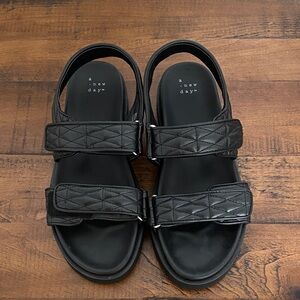 A New Day Quilted Black Sandals NWOT